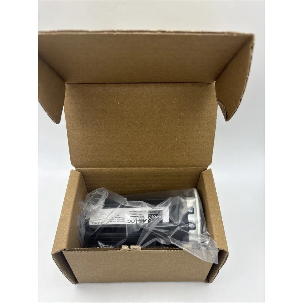 Juno 2LEDTRIM G2 DC 27K 90 CRI FL WWH - Lot Of 5 New